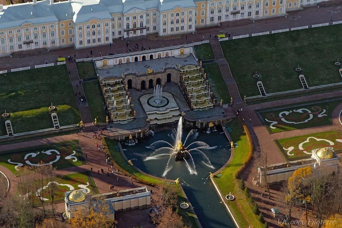 Ансамбль фонтанов. Архитектурный ансамбль петергофа. петергоф в санкт-петербурге нижний парк. дворцово-парковый ансамбль петергоф фонтаны. царское село санкт-петербург фонтаны.
