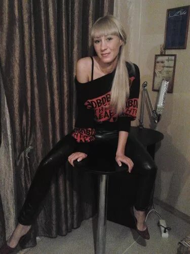 Красивые девушки екатеринбурга. Ищу девушка встречаться. Вероника черникова. Ищу девушка встречаться. Девушка хочет.