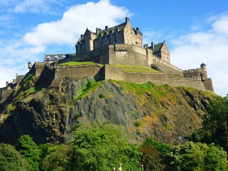 Edinburgh Castle Ticket 2025