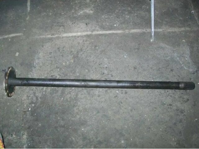 Передний полуось камаз вездеход. Полуось правая камаз 43118. Полуось камаз вездеход. Полуось камаз 43118. Полуось переднего моста камаз 4310.