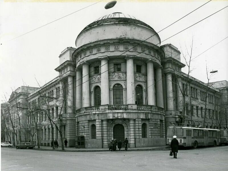 Мпгу им ленина. Второй московский государственный университет. Московский государственный педагогический институт (мгпи). Второй московский государственный университет. Институт мпгу в москве.
