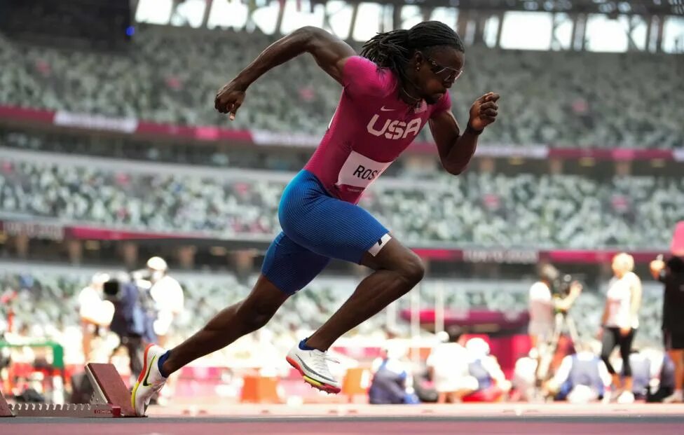 Чемпиона бега. Легкоатлет хютте. Элиуд кипчоге рекорд марафон. Усейн болт 2021. Рэндольф росс.