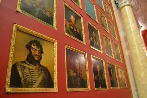Галерея героев