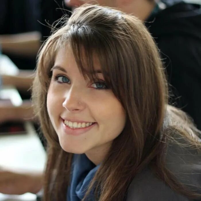 рэйчел розенштейн. шувалова анна оренбург. простые русские девушки. хилари дафф. обычная девушка 30 лет.