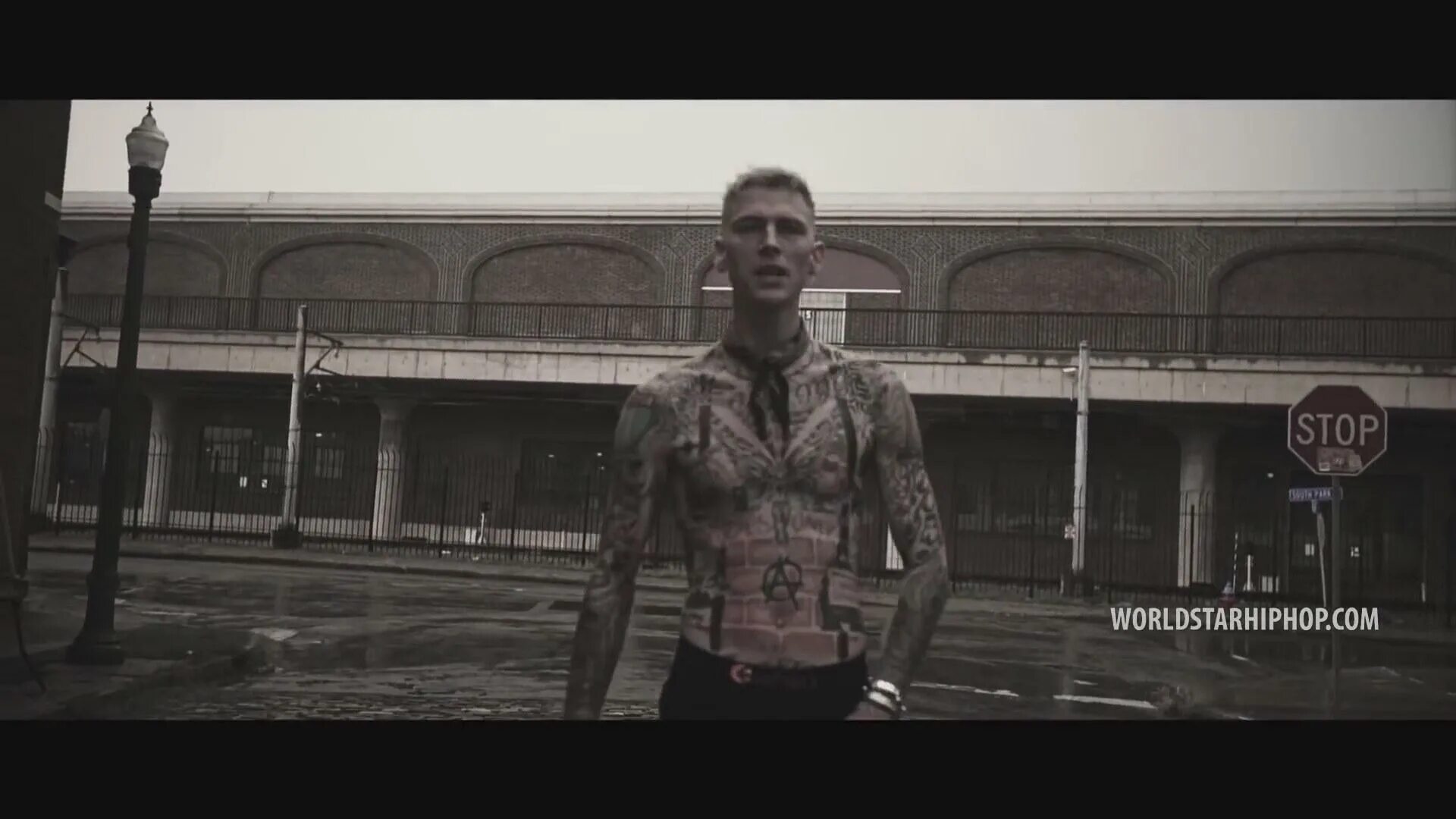 Machine Gun Kelly. Machine Gun Kelly Rap. MGK Rap Devil. Machine Gun Kelly 2022 фотосессия. Mgk let me go