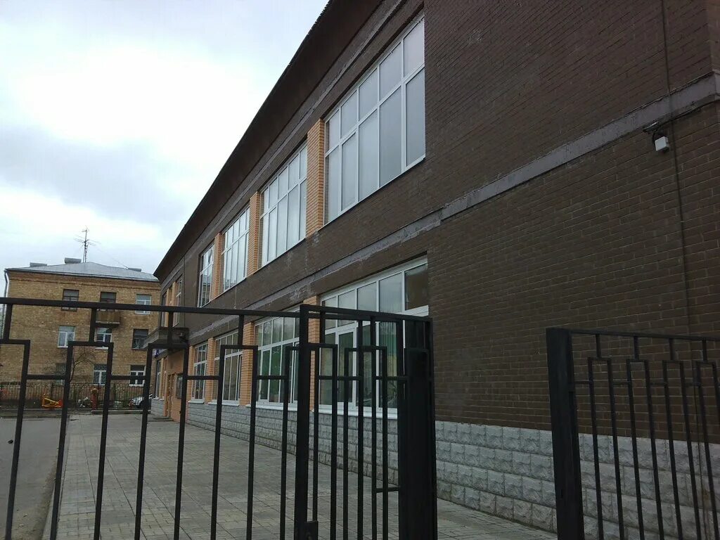 ано сош содружество долгопрудный. школа содружество логотип. ано сош содружество долгопрудный. школа содружество коллектив. содружеская школа в долгопрудном.