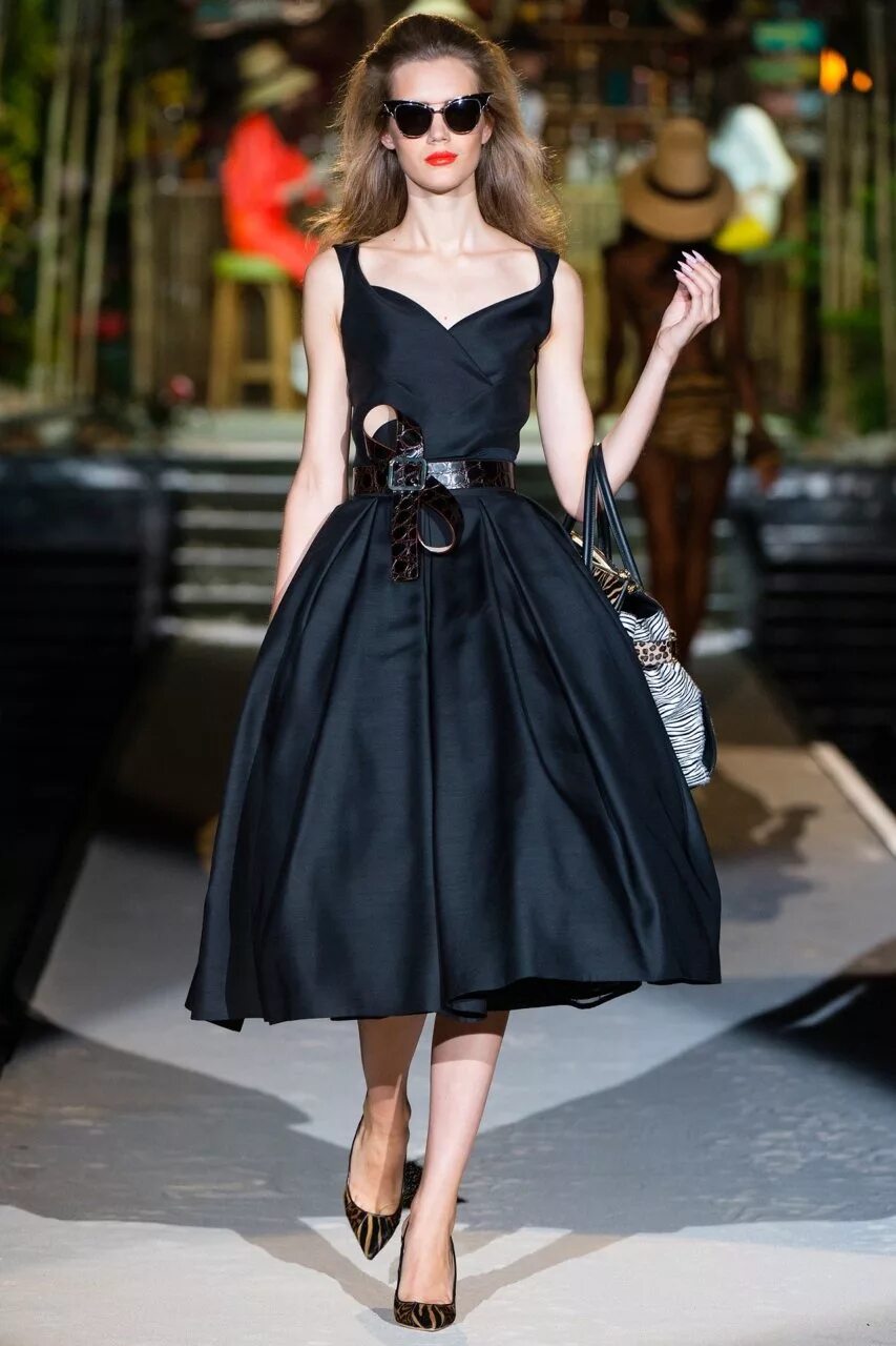 New look одежда. Платье в стиле нью лук. New look одежда. Силуэт нью лук диор. New look одежда.