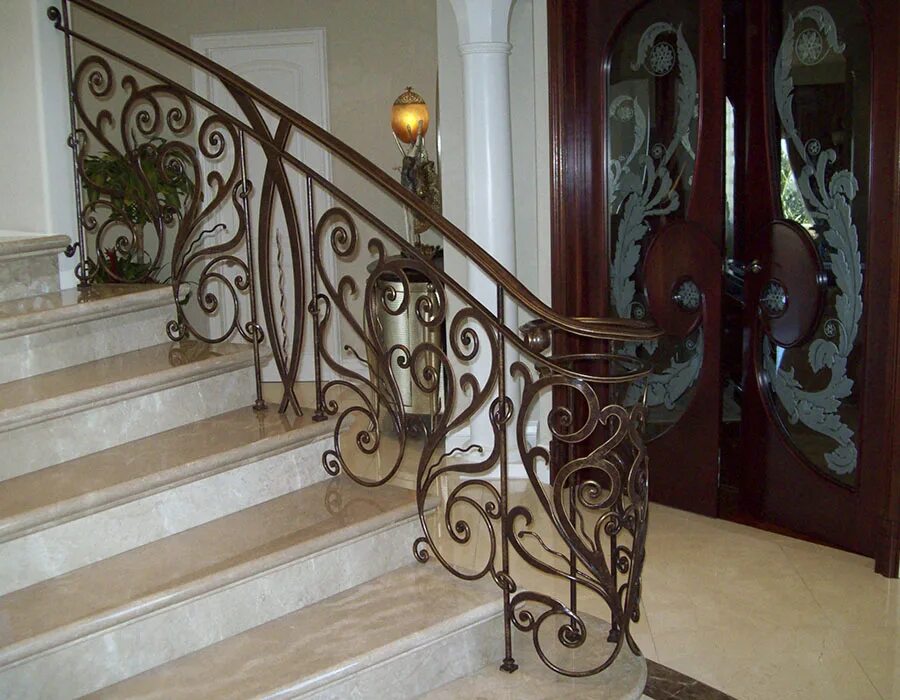 Kovka перилла. Кованые лестницы. Ковка в дом. Лестница темир панжаралар. Ковка в дом.