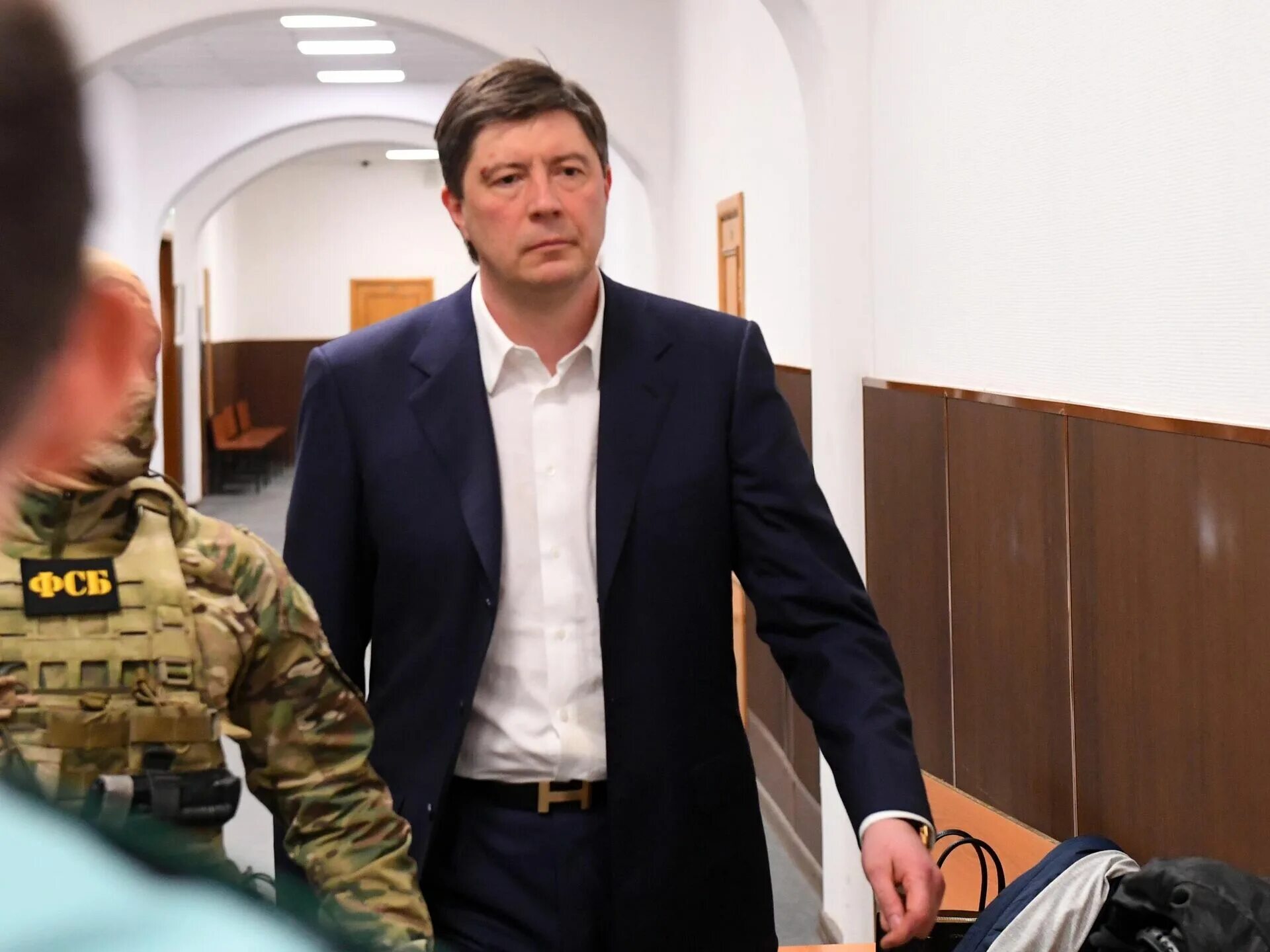 бизнесмена хотина. хотин алексей юрьевич югра. алексей хотин банк югра. юрий хотин. бизнесмена хотина.