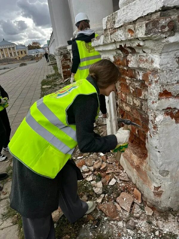 костюмы для лесной промышленности. лесничество зимой. будни наполнены. смешные картинки про выходные. мастер на все руки сериал нетфликс.