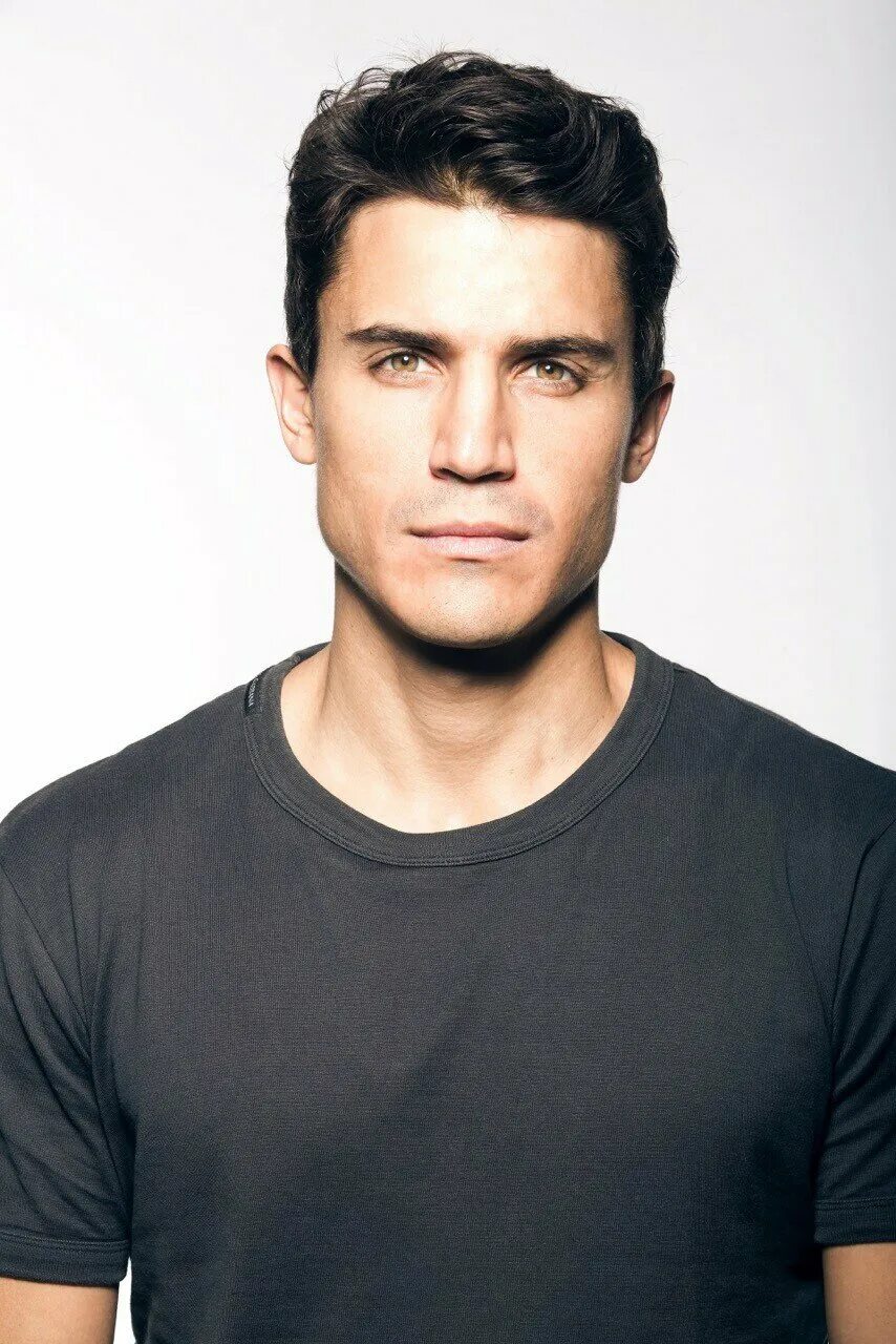 актер алекс петтифер. алекс гонсалес. алекс гонсалес испанский актёр. алекс гонсалес. хартмен, алекс.