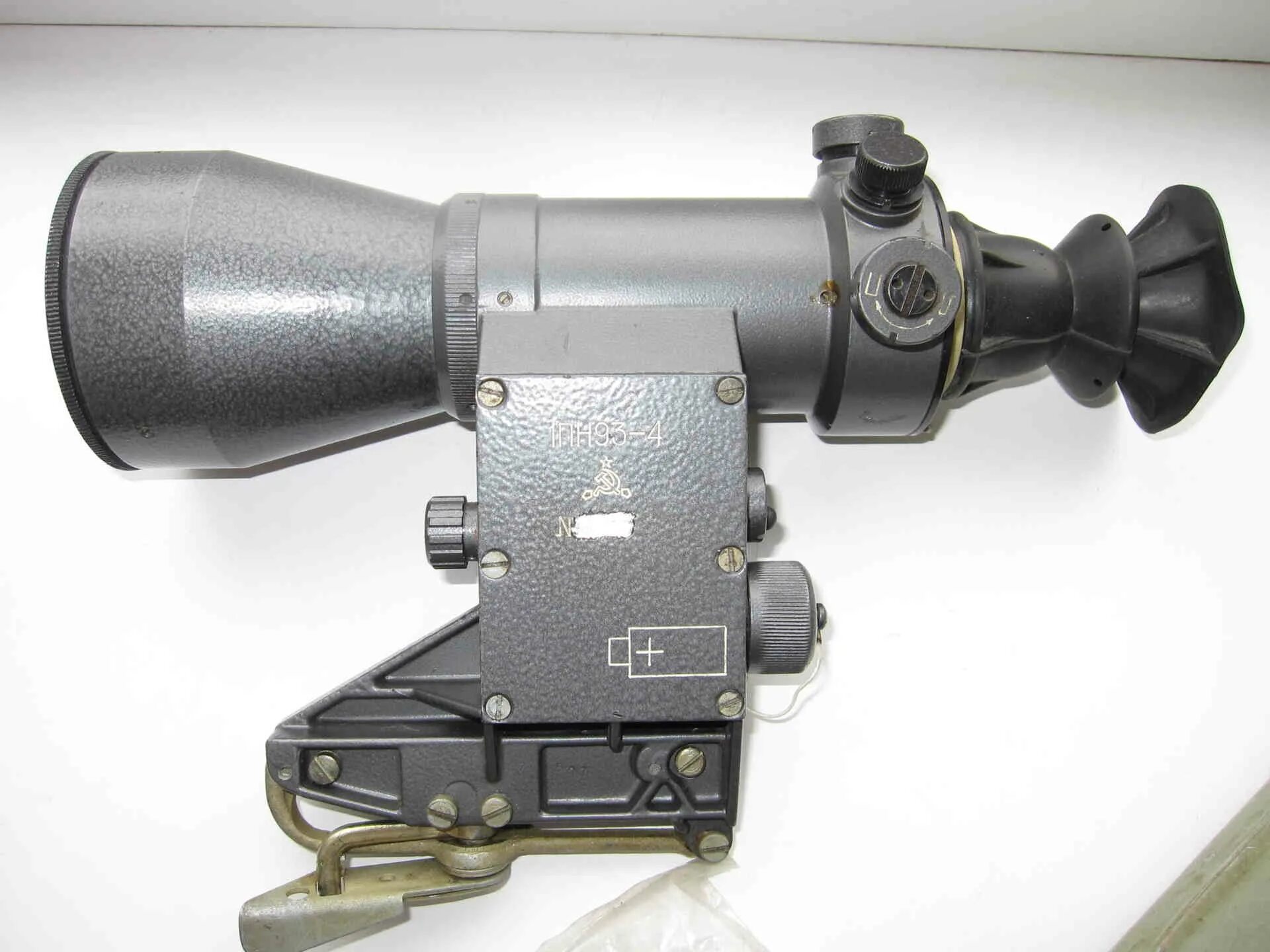 Прицел ночного видения 1пн93 ак. Прицел ночного видения 1. Ночной прицел 1пн93. Прицел ночного видения 1пн93 ак. Прицел ночного видения 1пн93.