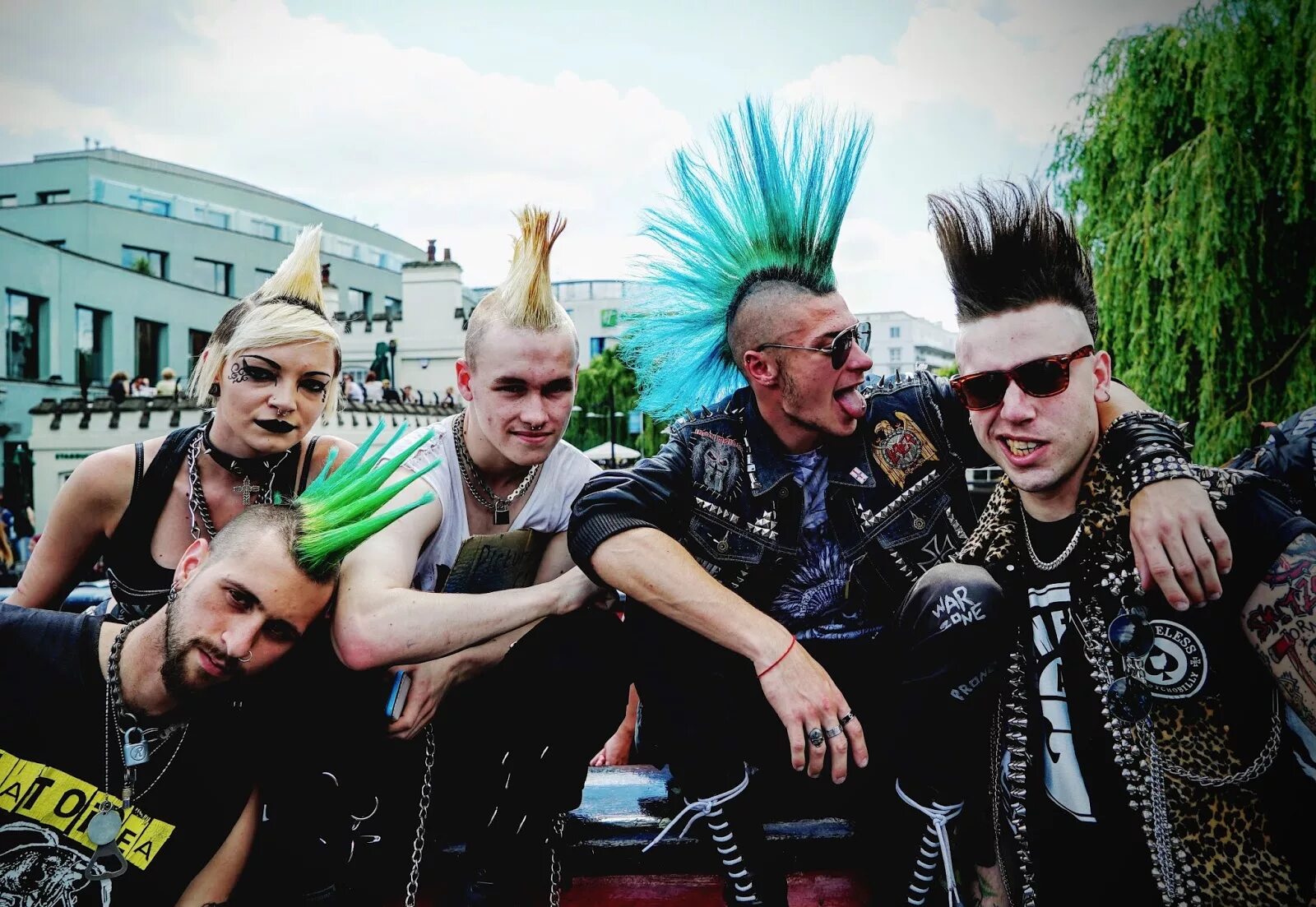 Punks субкультура. Панки Хой. Современные панки. Рик панк.