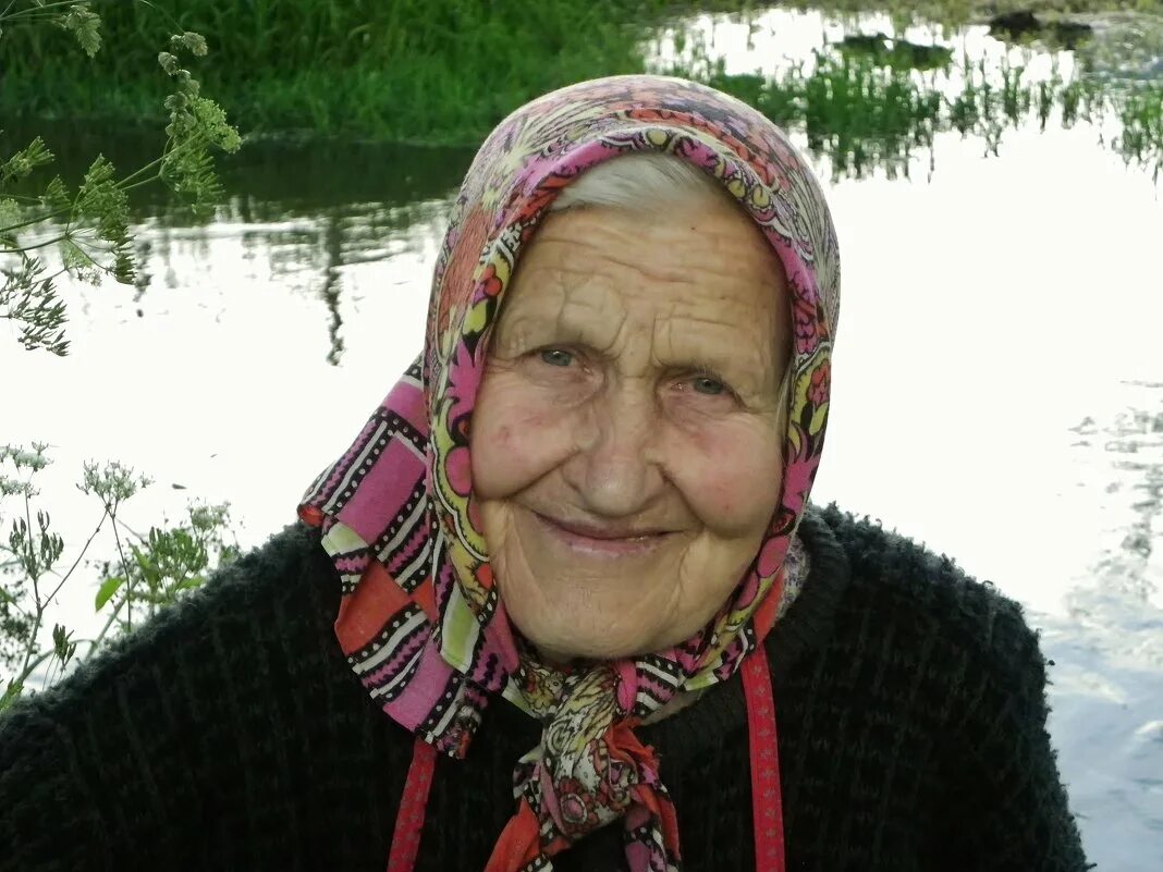 песенка про бабушку детская ноты. деревенские женщины. сизая голубка-ноты для баяна. жила была бабка у самой. женщина с коромыслом.