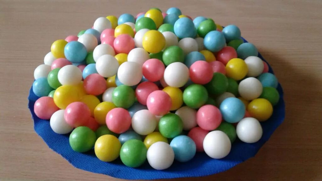 конфетки в виде горошка. драже "радуга вкусов"/ уп 250гр. горох крупностручковый. конфеты джелли мармеладные. круглые разноцветные конфеты.