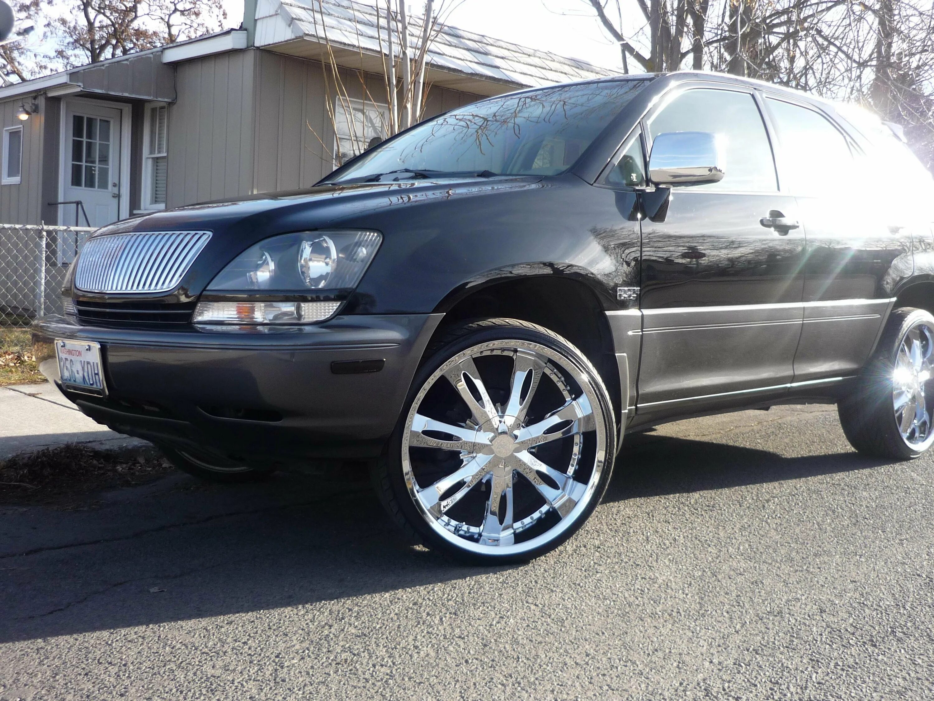 Диски на лексус rx300. Колеса рх 300. Lexus rx300 2000 tuning. Lexus rx300 r19. Колеса рх 300.