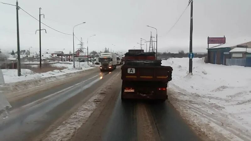 Пробка м5 жигулевск сейчас. Трасса м5 Тольятти Сызрань. ДТП на ГЭС Тольятти сегодня на м5. ДТП на Жигулевской ГЭС сегодня. Авария Ниссана на Жигулевской ГЭС.