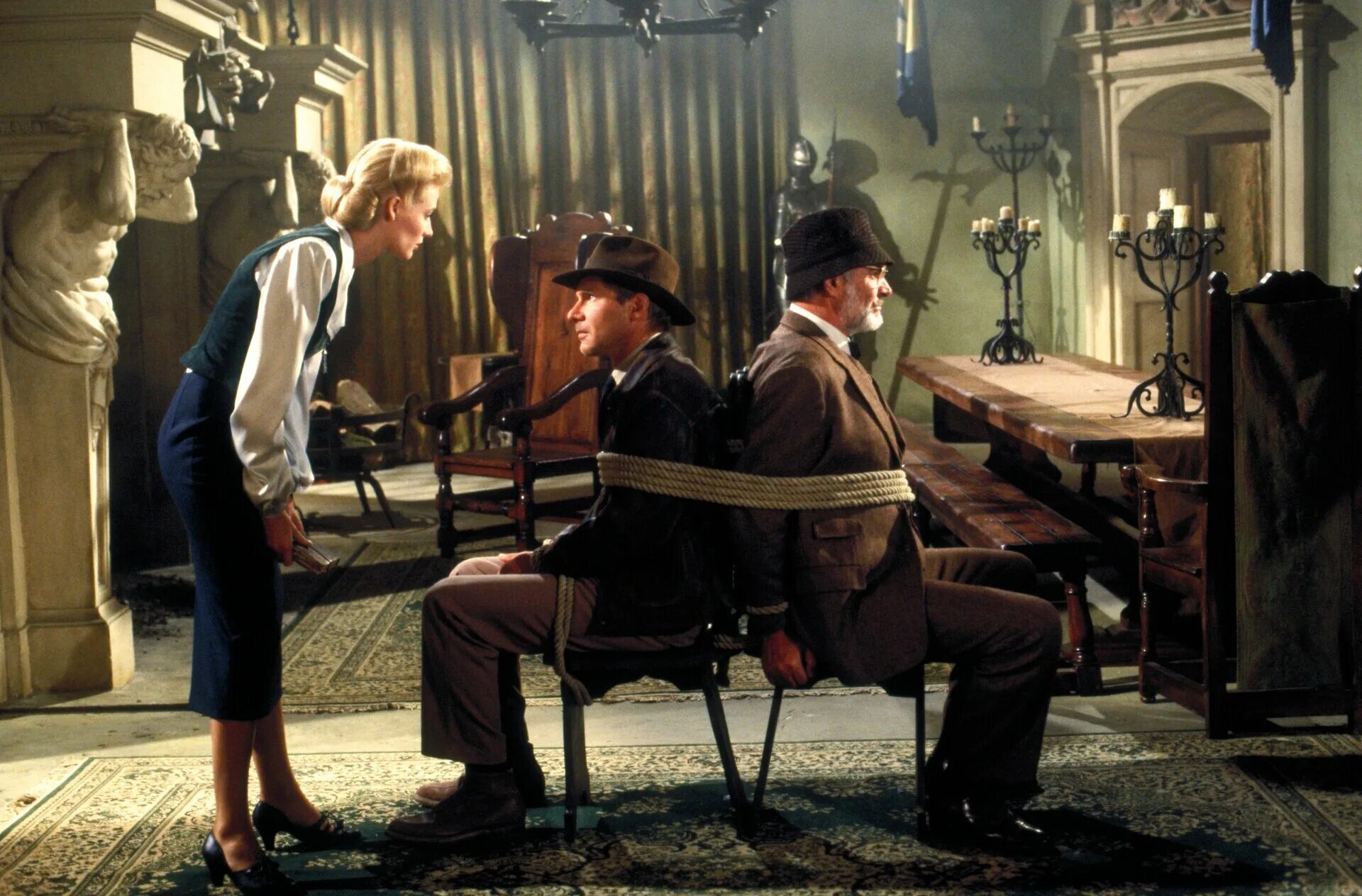 джонс и последний крестовый