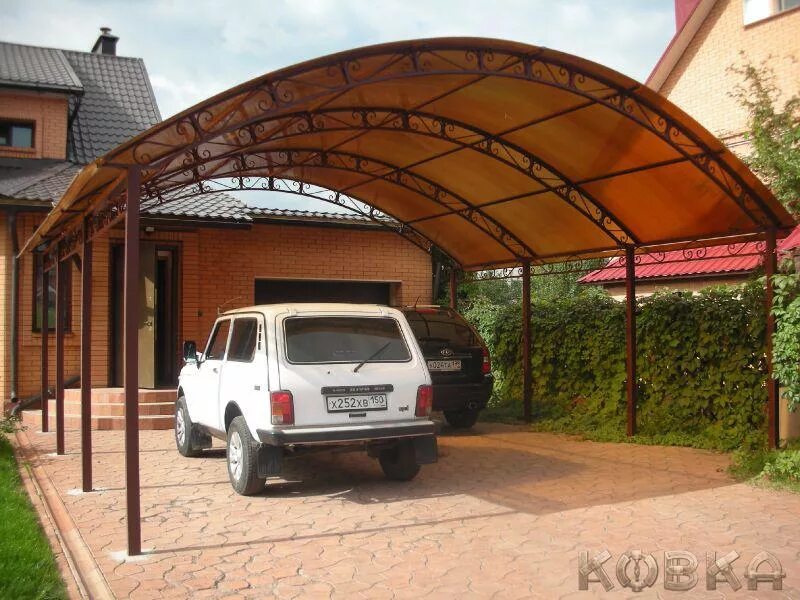 Автонавесы из поликарбоната 3х5. Навес для машины 7500*3700. Навес для автомобиля в липецке. Металлоконструкции навесы. Навесы для автомобилей.