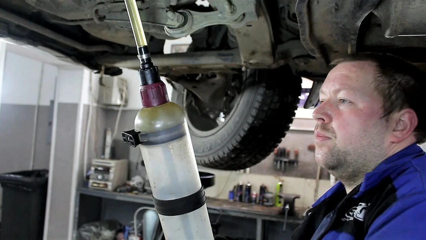 Замена масла в редукторе дастер 2.0. Масло акпп renault duster 2.0. смазка заднего моста renault duster 4*4. масло в задний мост дастер. масло в редуктор рено дастер 2.0 4х4.