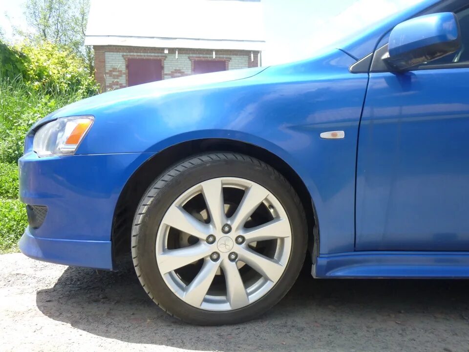 Lancer 10 шины. 215/45r18 lancer. mitsubishi lancer x шины 215/45 r18. mitsubishi lancer x шины 215/45 r18 ширина. лансер 10 205 55 r17.