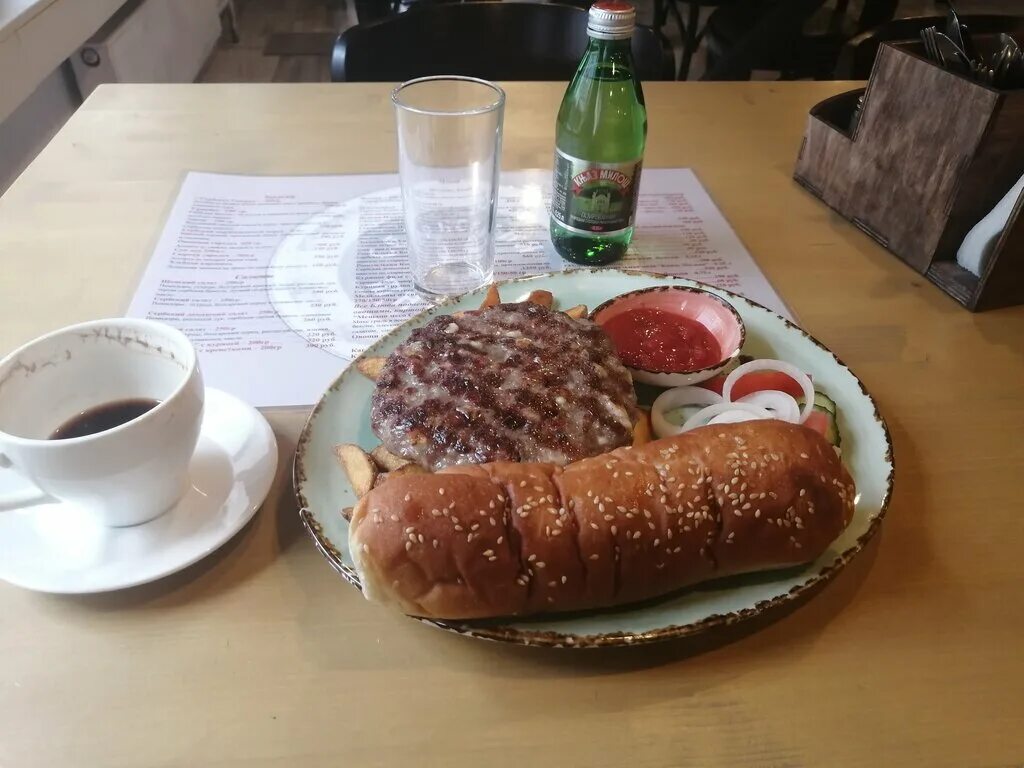 Сербская таверна екатеринбург меню. Сербская таверна санкт-петербург большой сампсониевский проспект 19. Ресторан сербская таверна. Сербская таверна санкт петербург большой. Сербская таверна санкт петербург большой.