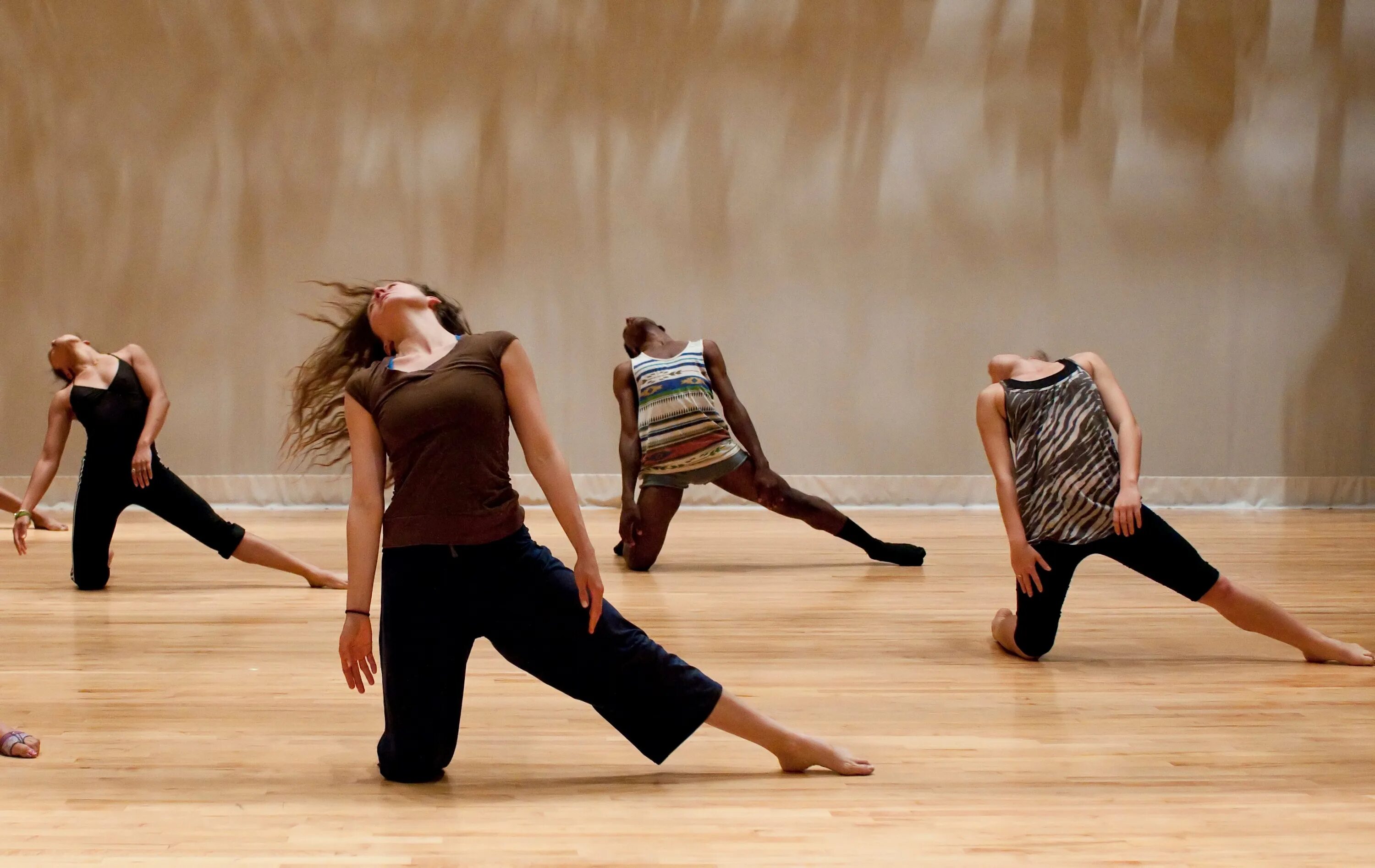 Сделай dance