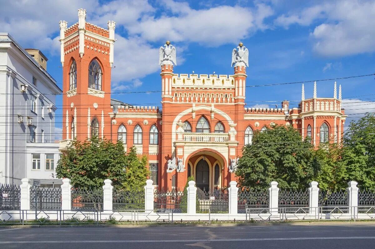 Здания кирова