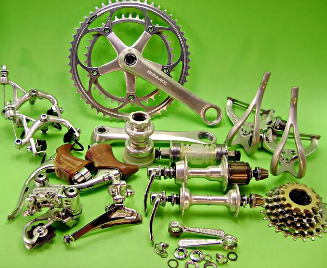 Bike parts. Dura Ace 7200. Dura-Ace AX 7300. 1980 Dura Ace 7200. Старый велосипед шимано.