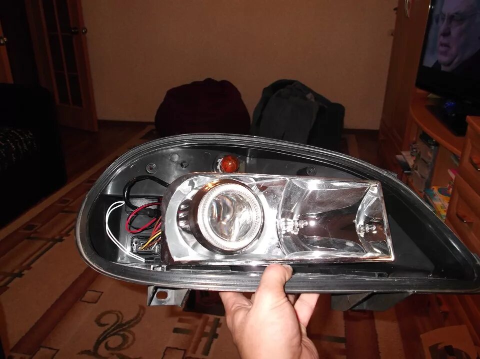 Корпус фары нива 21214. Линзы в фары нива 21214. Установка линз в ниву. Линзовая оптика 2121. Линзы в фары нива шевроле.