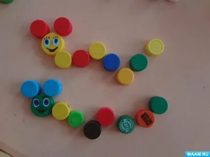 Игры с пластиковыми крышками