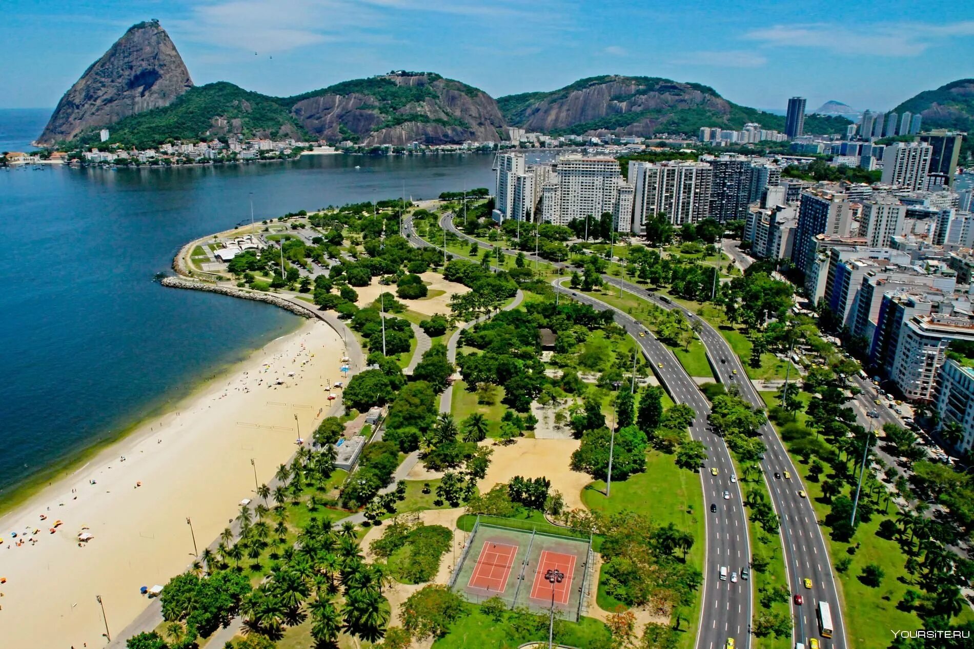 Где живет бразилия. Flamengo Park Рио-де-Жанейро. Сан-Кристован (район Рио-де-Жанейро). Сан Криштован Рио де Жанейро. Район Сан Криштован в Рио де Жанейро.