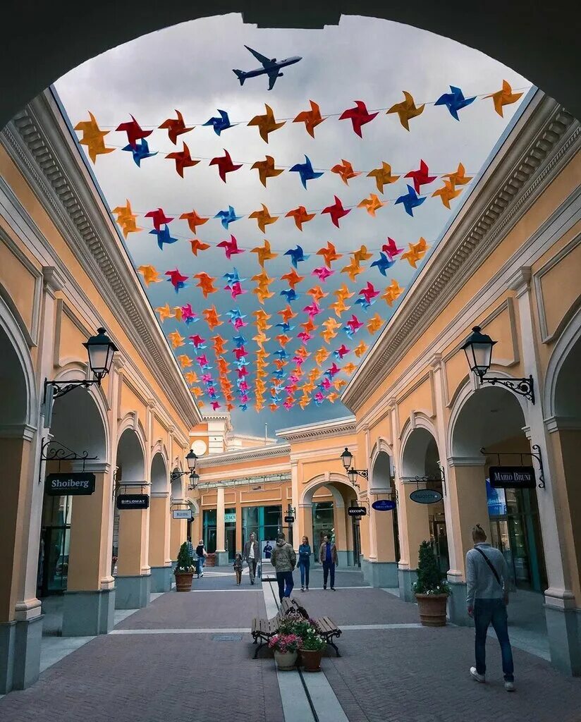 Outlet village магазины