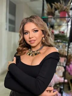 Порно актриса Мишель Би