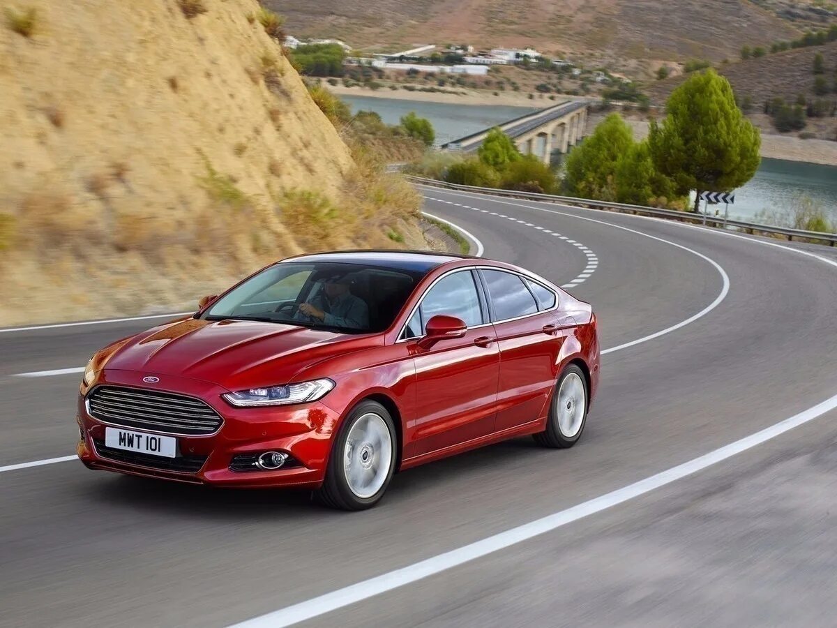 На каком месте форд. Ford Mondeo 2018. Ford Mondeo 2015. Форд Мондео 5. Ford Mondeo 5 RS.