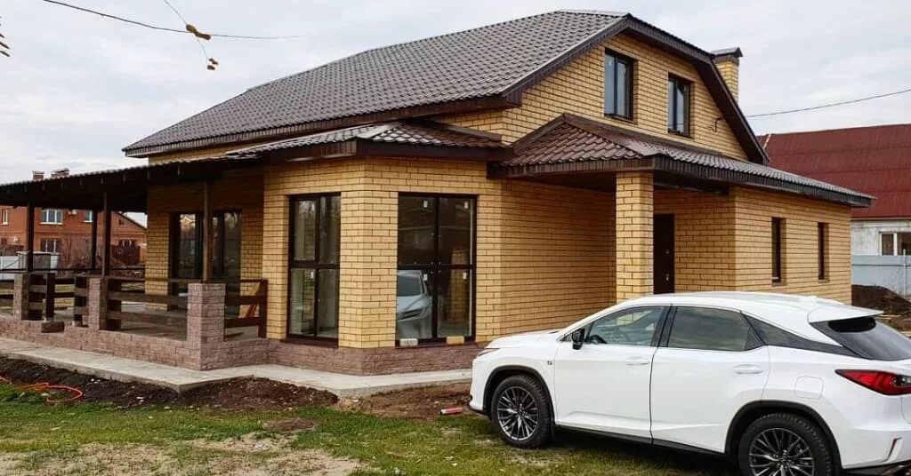 Стройка домов. Системы дома толик. Домик из бруса. Строительство индивидуальных домов. Зассовская постройка коттеджей под ключ.