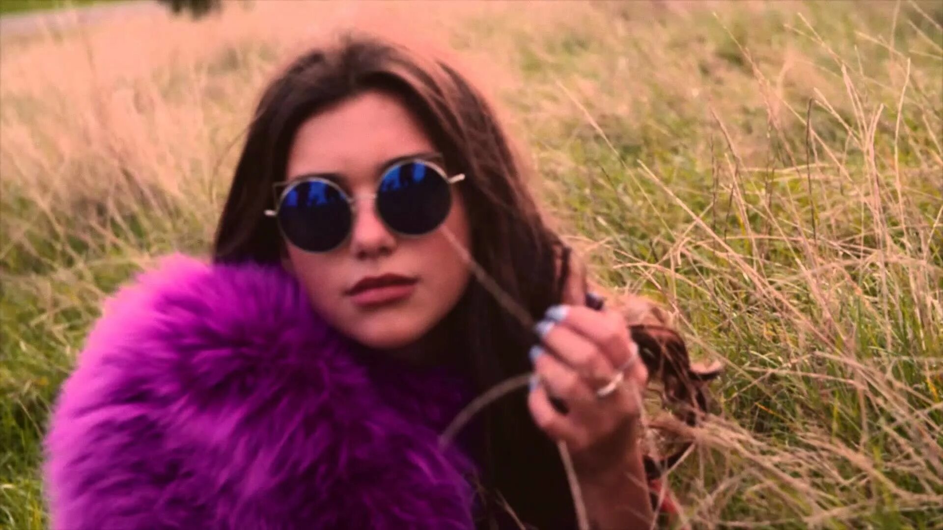 Be the one. Дуа липа. Dua Lipa be the one. Be one. Dua Lipa 2017 be the one.