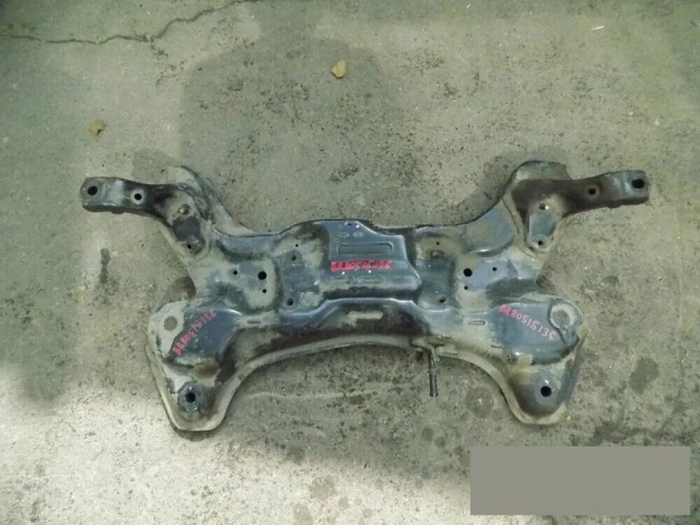 Подрамник матрикс 1.6. Подрамник hyundai matrix 1.6. передняя балка хендай матрикс. подрамник hyundai getz 1.4. подрамник солярис 1.