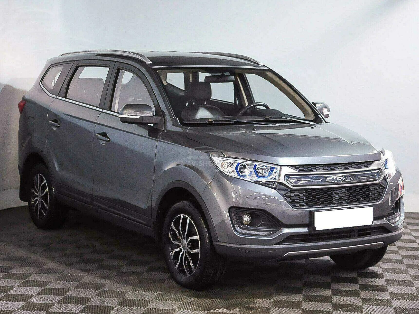 Lifan myway 1.8. Lifan myway 1.8 мт. lifan myway 2017. лифан майвэй 2017.