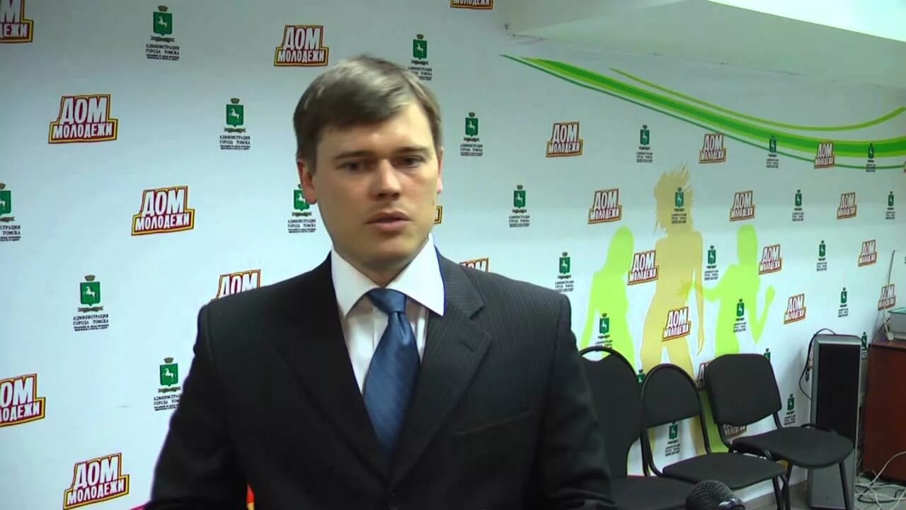 Лиззи каплан интервью. Интервью 4. Пассажиры фильм бармен артур. Белорусский блоггер влад бумага. Исупов вячеслав сергеевич томск.