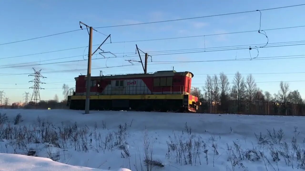 Железная дорога 2021. Фирма электрички Эд. Бешеный поезд Ярославль. Электричка 2022.