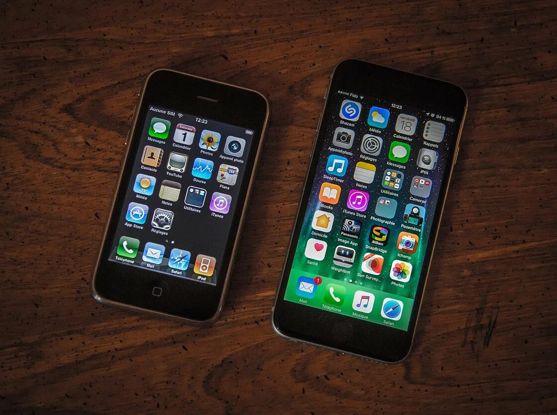 Года выпуска первого iphone. Iphone 2008. Iphone 3g (2008). Айфон 1 2007. Айфон 1g.