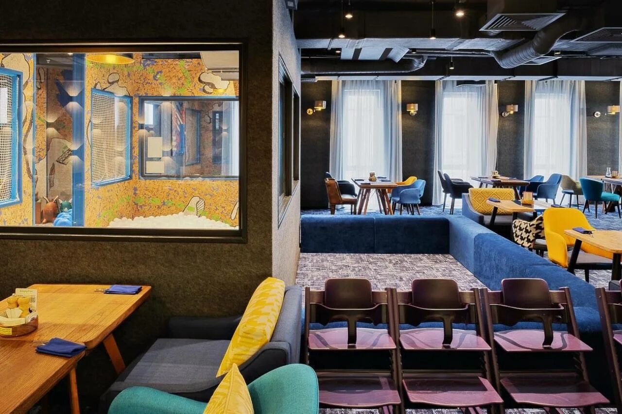 Лев андерсон. Кафе андерсон льва толстого 23. Три сердца и три льва книга. Лев андерсон. Кафе андерсон льва толстого 23.