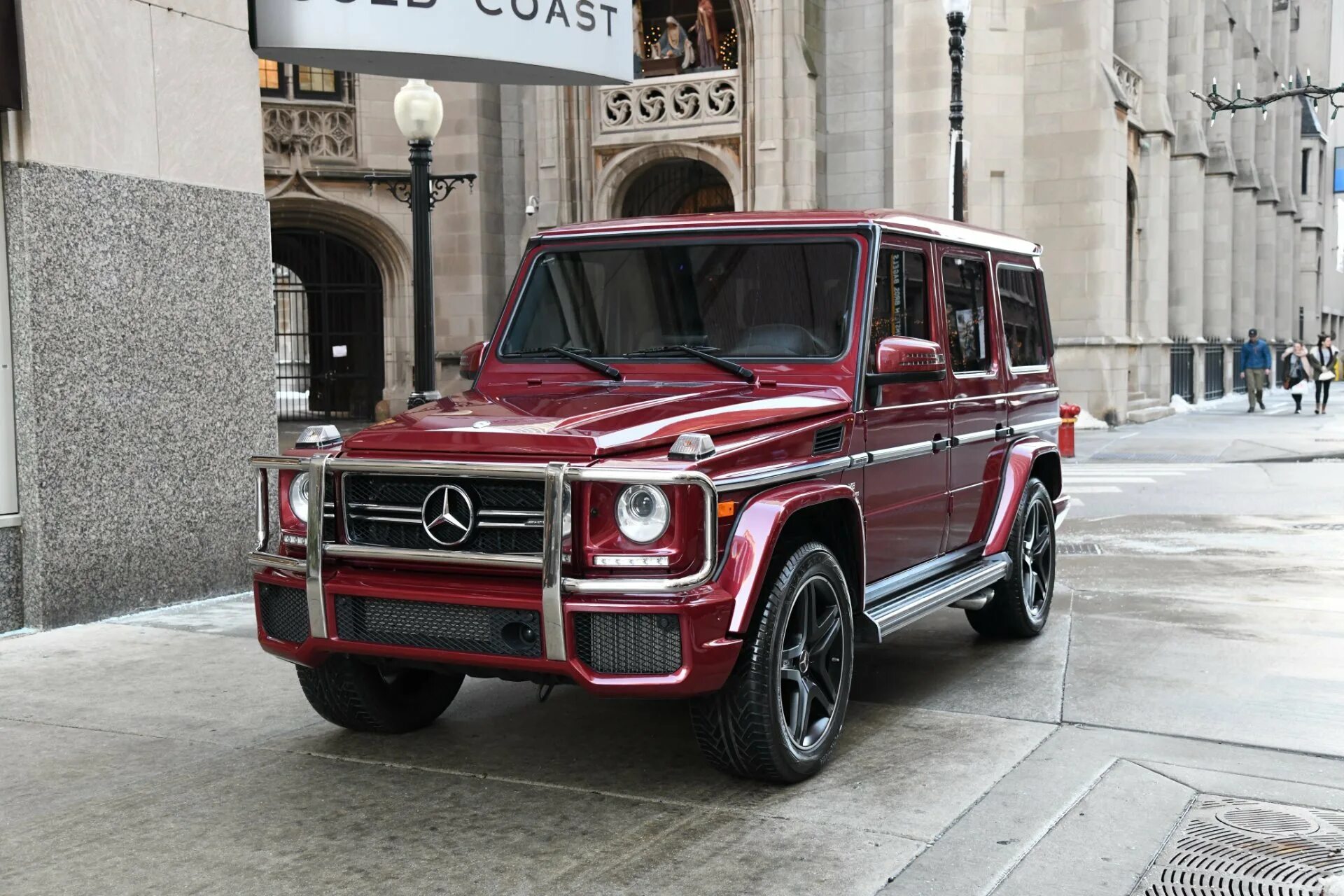 Красный гелендваген. Mercedes g63 amg красный. mercedes benz g63 amg красный. mercedes benz g class g63. мерседес-бенц g63 amg 2017.