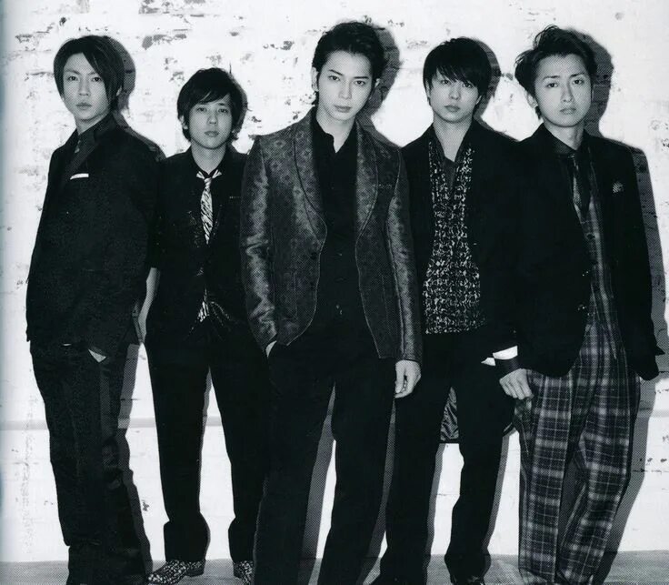 Группа arashi. Группа араш. Arashi певица. Wataru arashi. Группа араш.