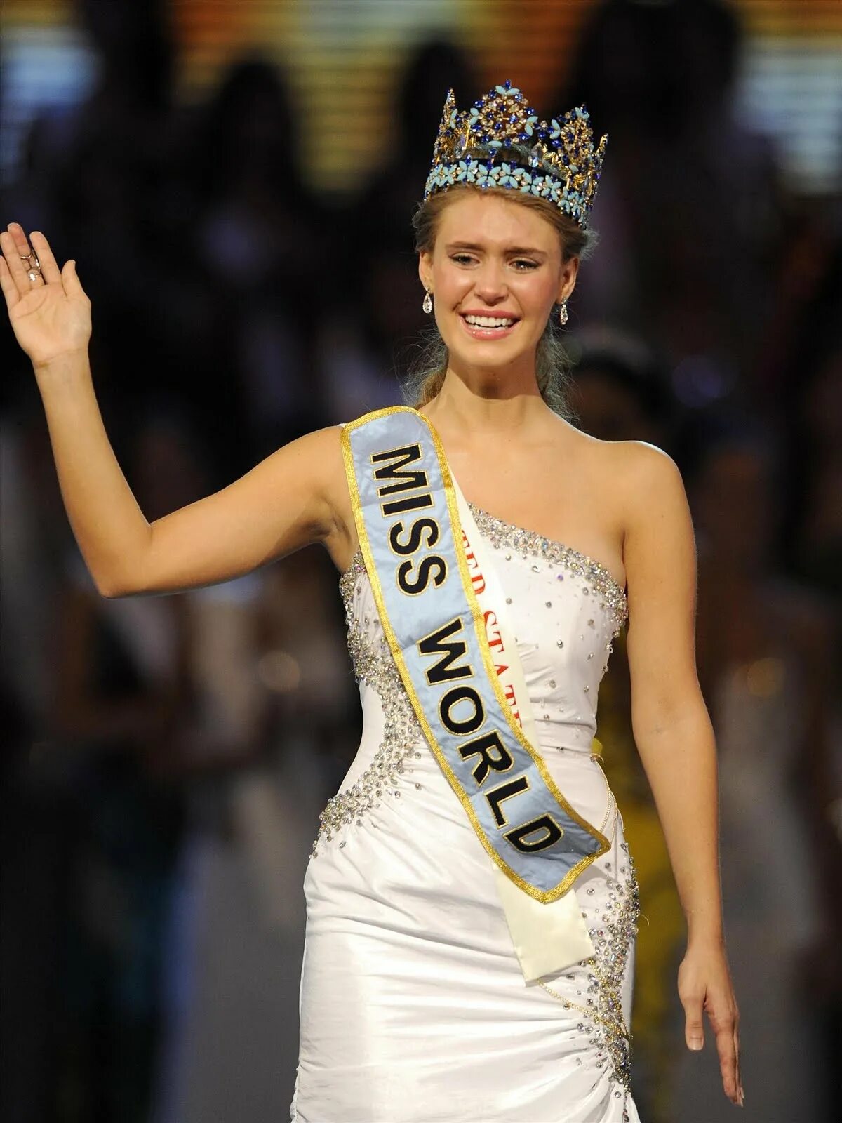 Мисс мира 2010 Александрия Миллс. Мисс мира 2005 победительница. Мисс мира 1996 победительница. Мисс мира 2010 победительница