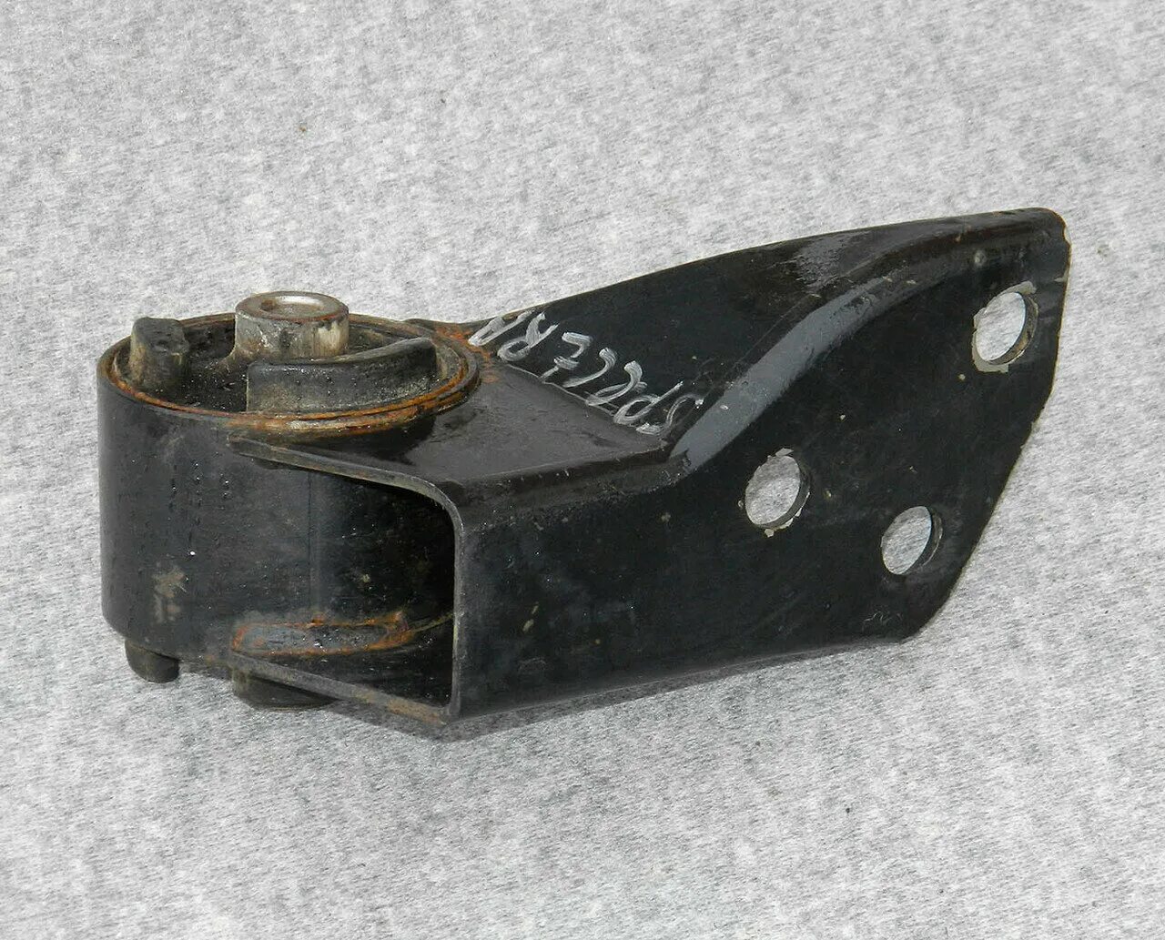 Опора мкпп. Опора мкпп. Задняя опора мкпп скаут a5. Опора двигателя hyundai getz 1. Опора мкпп.