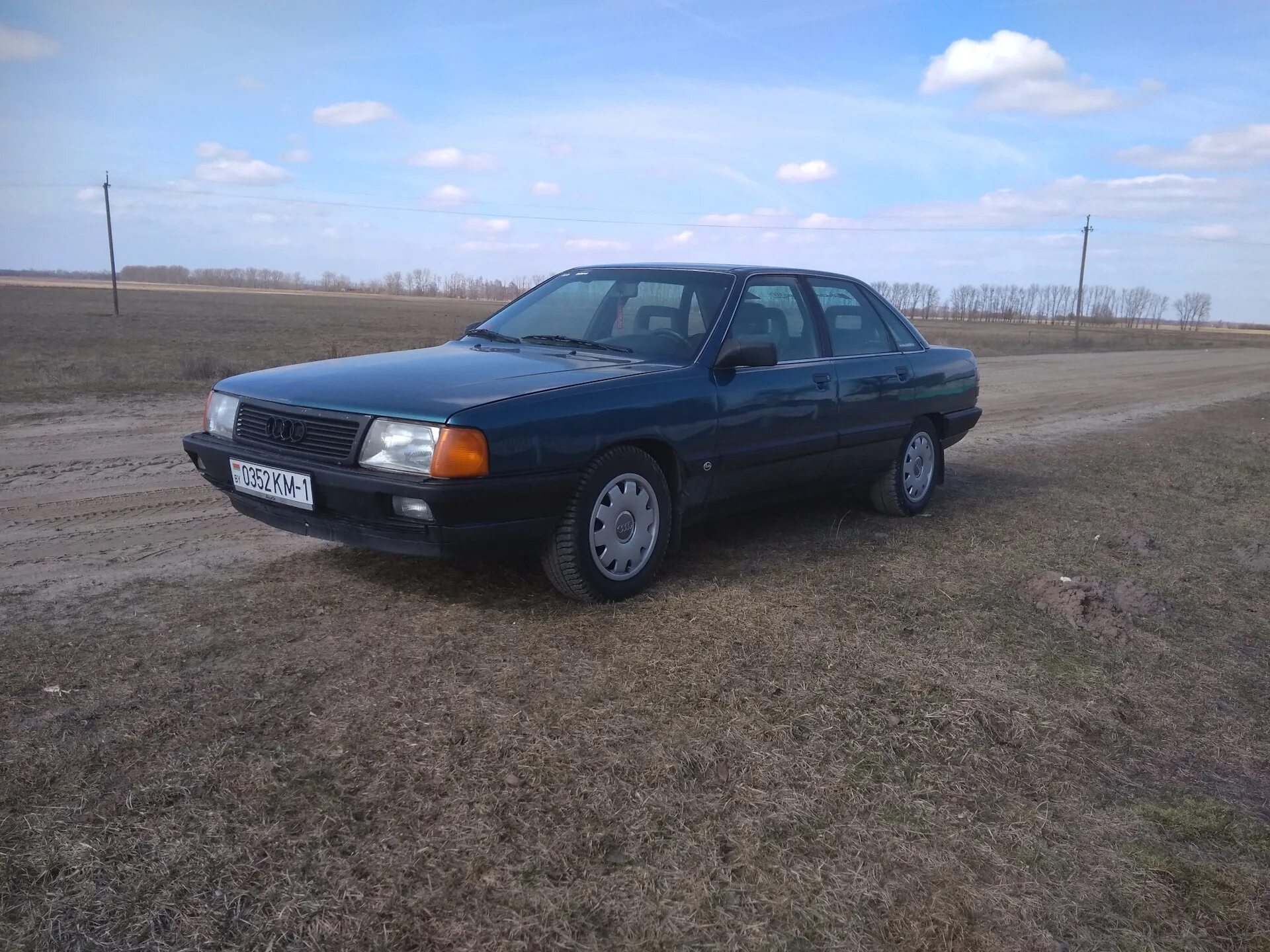 Ауди 100 синяя. Ауди 100 синяя. Ауди 100 44 зад. Ауди 100 1991. Audi 100 c3 1987.