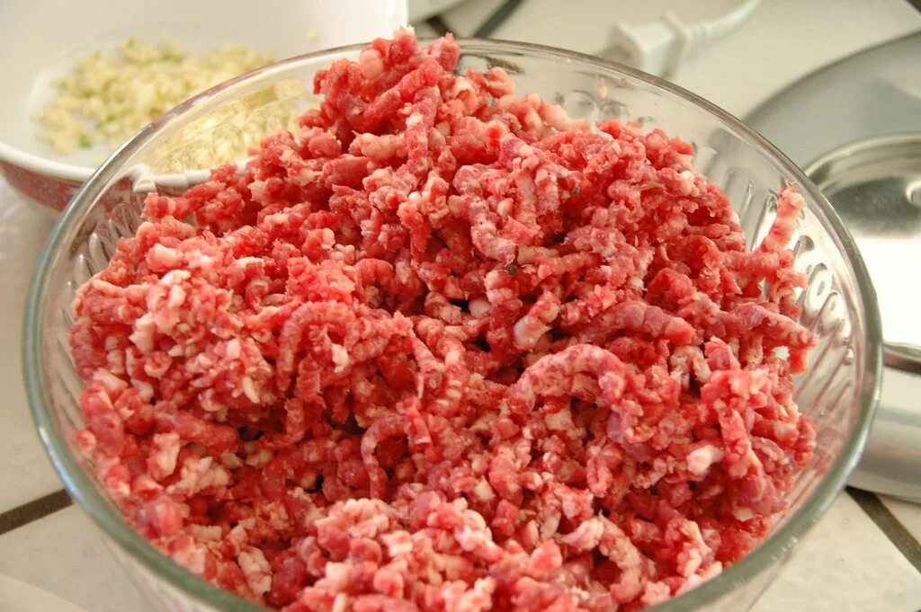 Что добавить в фарш для пельменей. Фарш для пельменей. мясной фарш для пельменей. пельменный фарш. сочный фарш для пельменей.