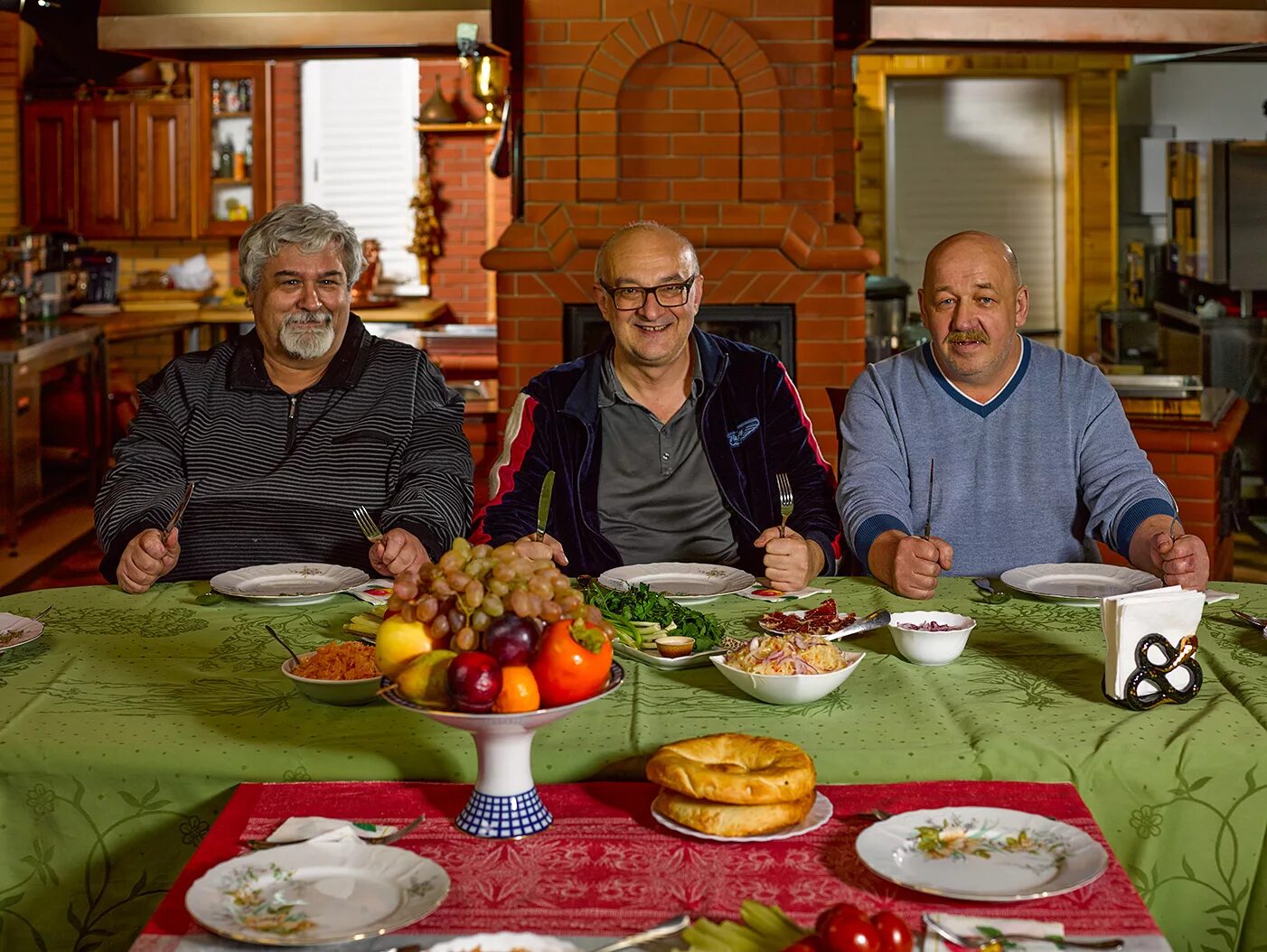 сталик ханкишиев 2020. повар сталик ханкишиев казан. сталик ханкишиев на рен тв. повар гарик ханкишиев. сталик ханкишиев казан-мангал.